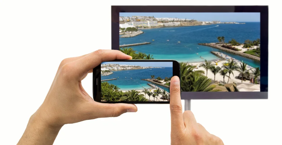 how-to-connect-phone-to-tv.webp