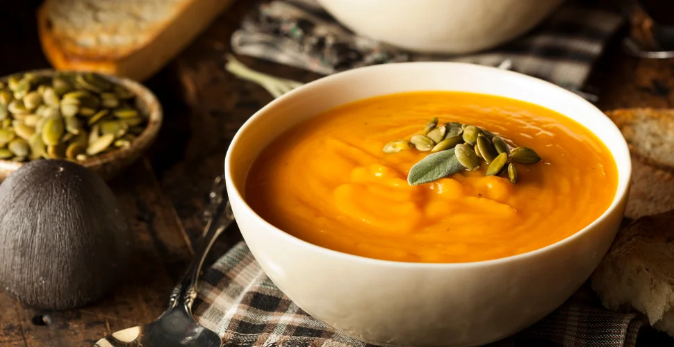 how-to-make-butternut-squash-soup.webp